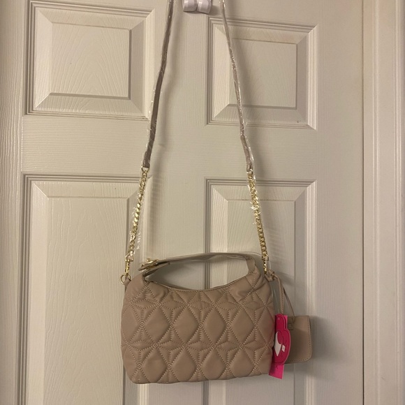 Betsey Johnson Quilted Crossbody with Bonus Pouch NWT - Picture 5 of 7